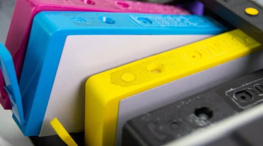 quelle-est-la-difference-entre-une-cartouche-d-origine-et-une-cartouche-compatible